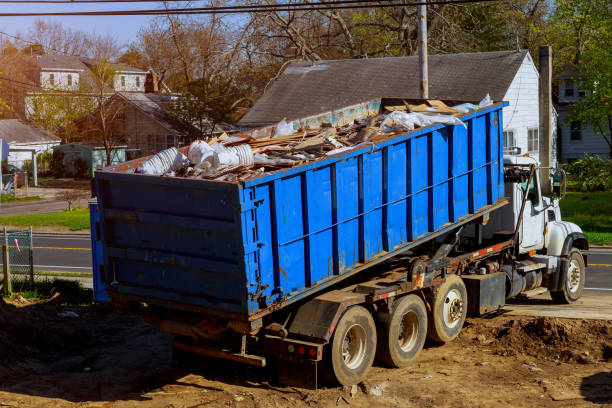 Best Commercial Cleanout Services  in Benton, IL
